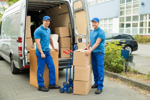 Low-carbon removal van used for a sustainable house move