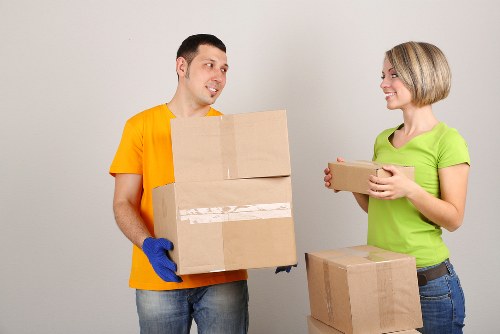 Local office movers handling access challenges in Southkensington