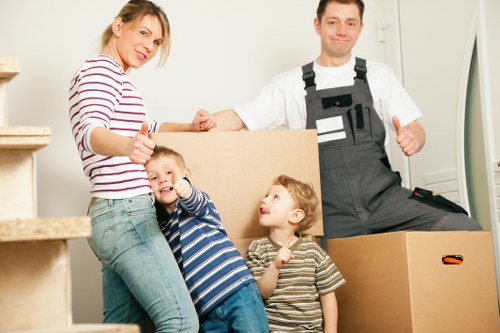 Local moving help on a South Kensington street